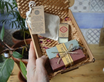 Letterbox pampering gift, chakra balm, ritual bath tea, natural soaps, delivered to the recipient, ready to be gifted eco gift