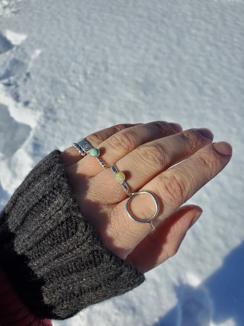 Round Amazonite /& silver minimalist tiny silver stackable ring for her|Gift ideas|Stacking ring|Girlfriend gift|Blue green stone ring|Twist