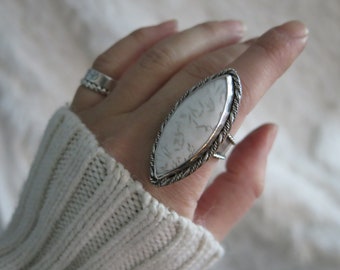 GROSSER schwerer Marquise Ring aus Sterlingsilber Scolecité|weißer Solitaer Edelsteinring|weißer Marquisering|Geschenkidee|Calm|US 9.25