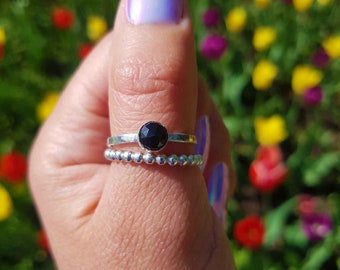 TWO ring set|Faceted black Spinel & beaded sterling silver rings|Gift for her|Black sparkling round stone|Minimalist ring stack|Root chakra