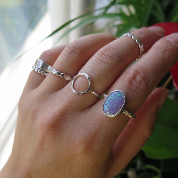 Elegant Lavender or white oval lab opal sterling silver ring|Thick Twisted rope band|Gift ideas|Minimalist Lilac opal solitaire ring|Stacker