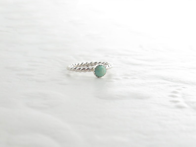 Round Amazonite /& silver minimalist tiny silver stackable ring for her|Gift ideas|Stacking ring|Girlfriend gift|Blue green stone ring|Twist