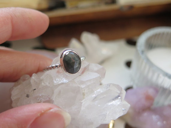 Dark blue-gray GENUINE Sapphire sterling silver ring|Faceted sparkling stone|Virgo birthstone|Rose cut oval Sapphire jewelry|Gift for her