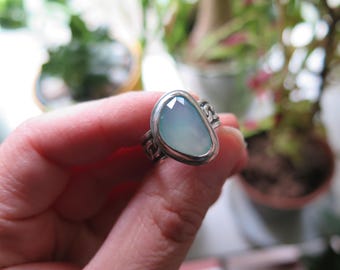 NATÜRLICHER durchscheinender Aqua Chalcedon Edelstein Ring aus 925er Silber|Edler Schmuck für Sie|Hellblauer Edelsteinring|Pastell Rosenschliff|US 8,75