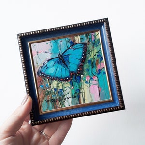 Mariposa y flores arte pintura al óleo óleo original enmarcado, mariposa Morpho azul pequeña obra de arte, regalos de mariposa para mujeres
