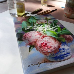 Peony bloemen olieverfschilderij origineel en Lily of the valley art Pink peony wall art Verjaardagscadeau voor vrouwen afbeelding 9