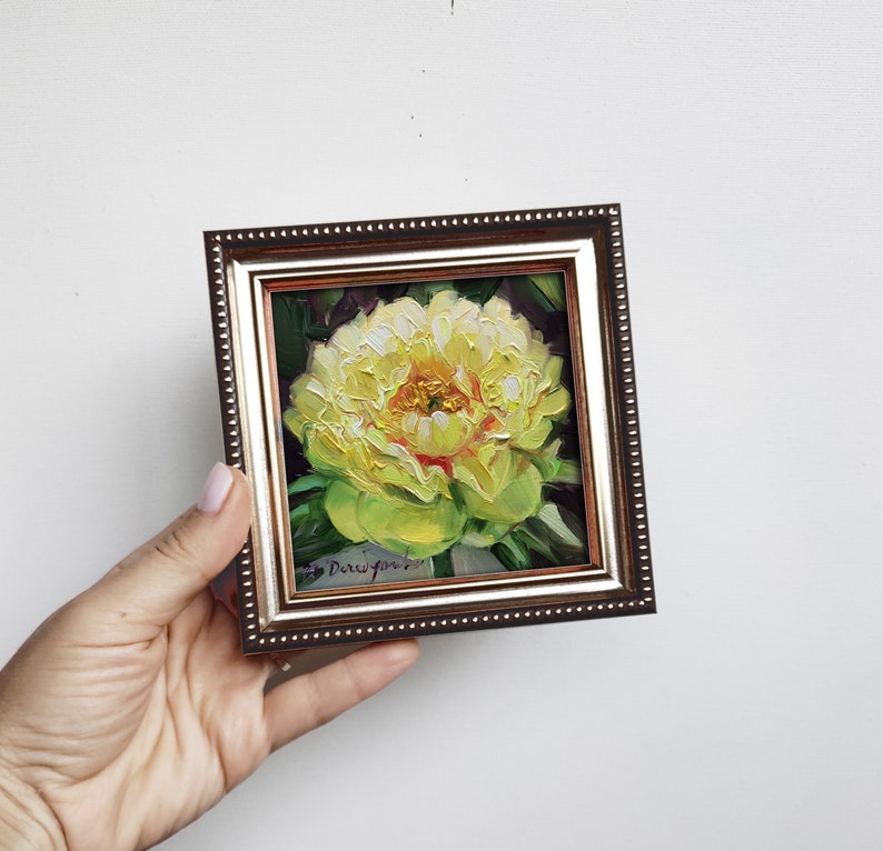 Peinture à l'huile de pivoine originale encadrée 4x4, Petite peinture à l'huile miniature de fleur jaune, Peinture à l'huile florale Cadeau d'anniversaire pour grand-mère 4x4 silvergold frame