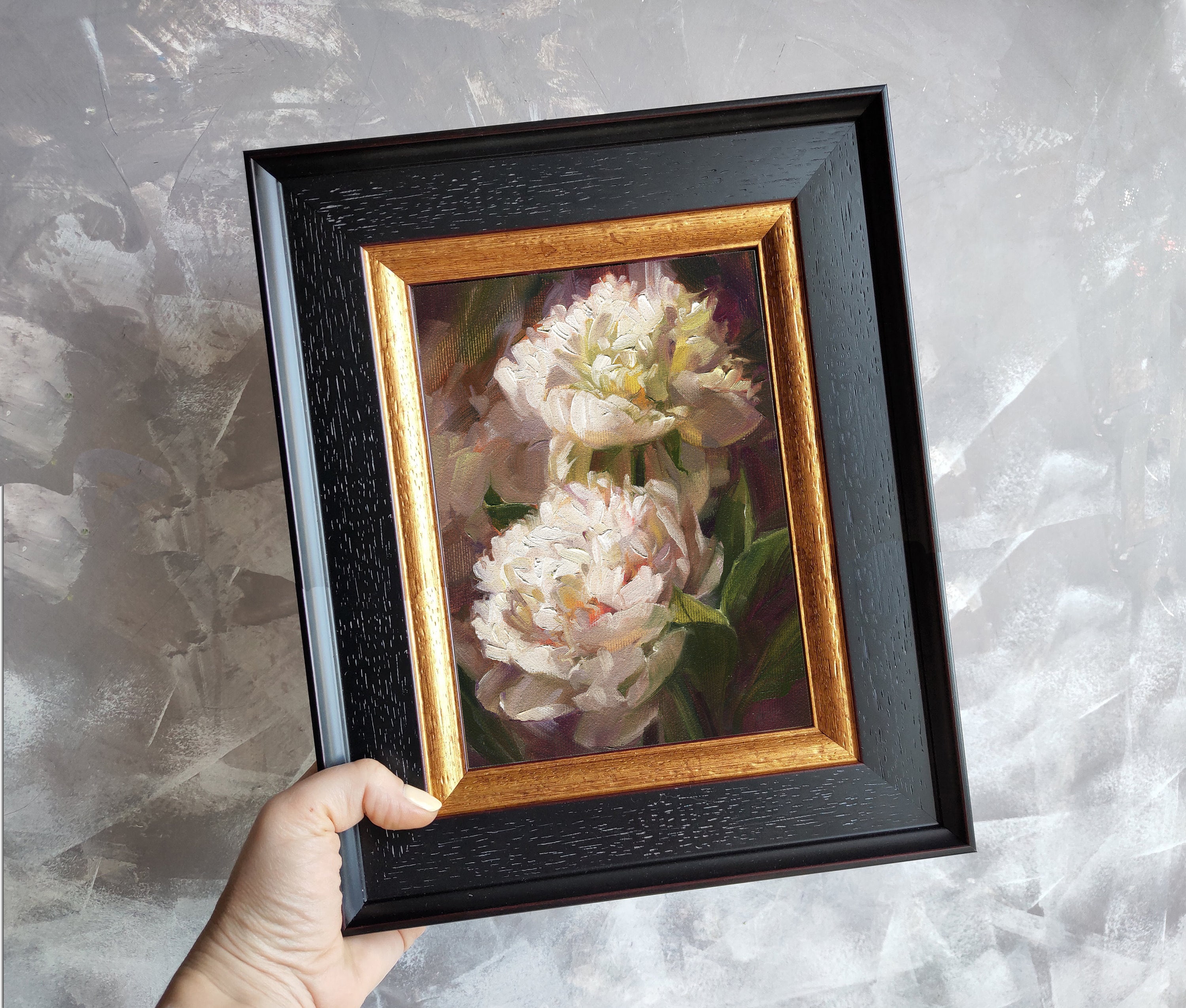 Quadro su tela, Orchidea bianca su uno sfondo scuro - 120x80 | Leroy Merlin