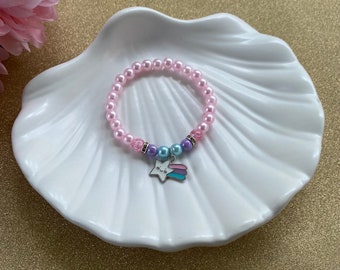 Stretch bracelet for girls, bracelets, Easter, bff, birthday gift, gift ideas for kids, enamel charms, bead bracelet, handmade, cute charms.