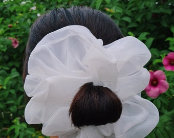 OVERSIZED extra large XXL Scrunchies - White - Hair Accessories - Best price - Puffy Hair Ties - Cute Scrunchies - puffy scrunchies