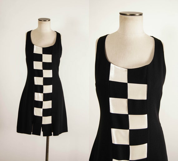 vintage 1990s dress / 90s checkered carwash hem mi