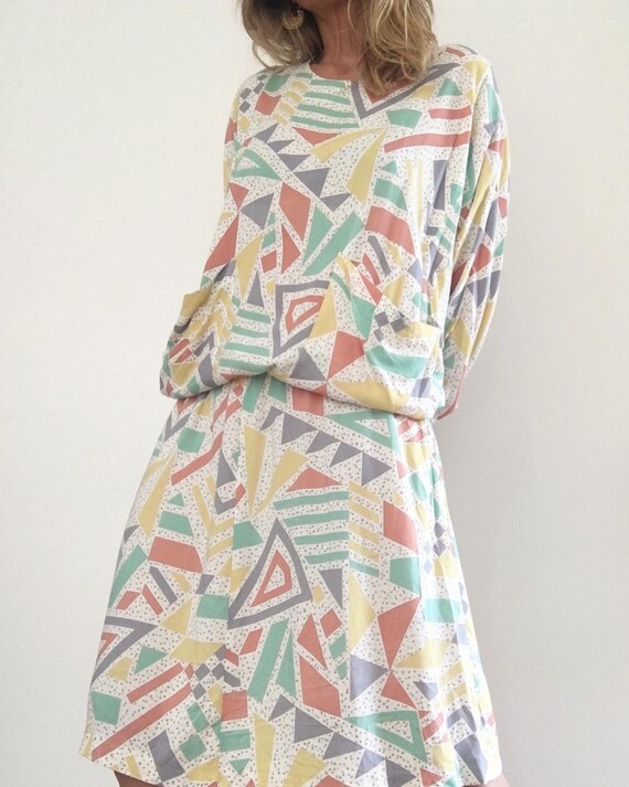MARIMEKKO 1980s VINTAGE gorgeous geometric pattern