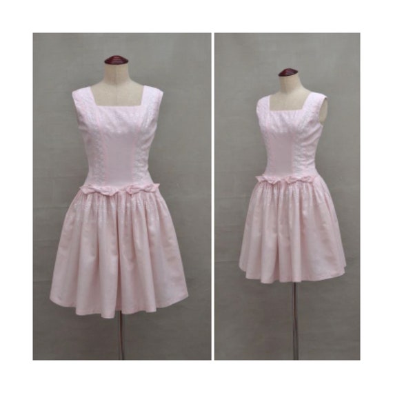 Vintage dress, 1950's / 1960's dress, Pretty pale… - image 1