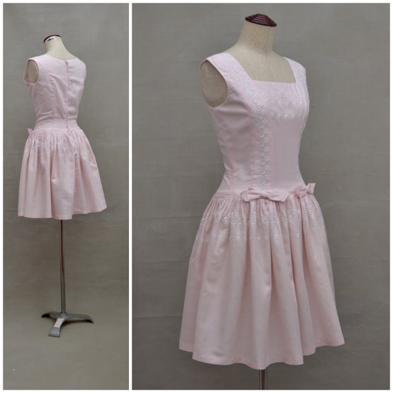 Vintage dress, 1950's / 1960's dress, Pretty pale… - image 3