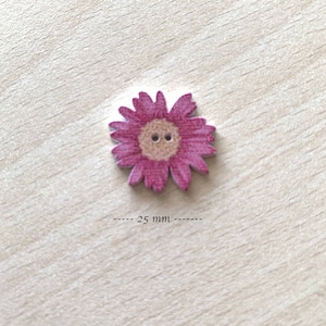 pretty little wooden red pink daisy button 25mm diameter