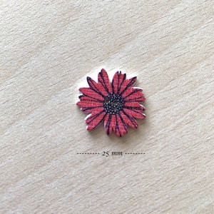 pretty little red daisy wooden button 25mm diameter