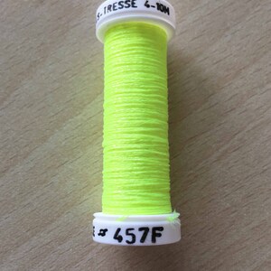 carretel de fio de bicho-da-seda metalizado 457 F