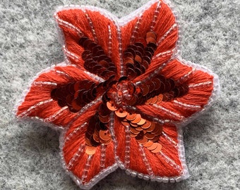 broche tournesol couleur rouge sanguine