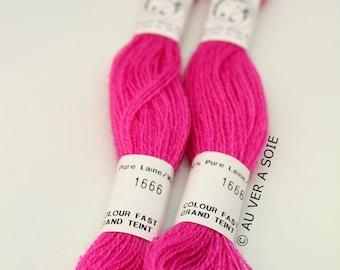 fine Aubusson wool 1666 neon pink