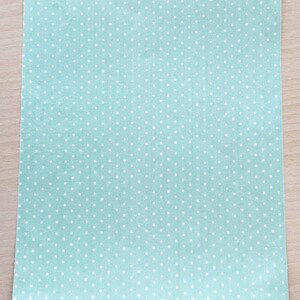 Patrón de tela adhesiva: lunares verde oliva 210 x 290 mm (A4)