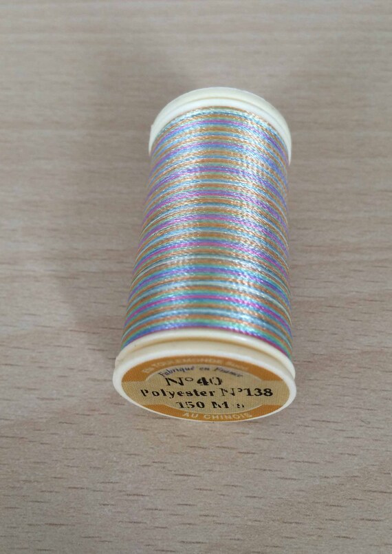 fil polyester Sajou 138 multicoulore pastel