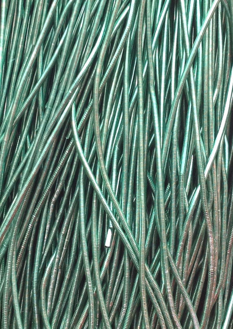 Cannetille vert pâle brillant ressort métallique image 2
