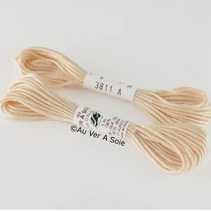 silk skeins from Algiers 3811 dune