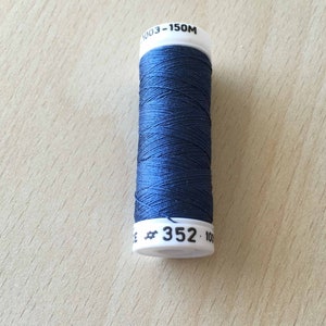 silk thread spool 1003 color 352 blue dark grey