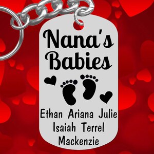 CUTE Keychain Gift for Grandma, Personalized w&#39; Grandkids names! Grandmother
