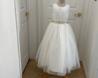 Communion White or Ivory Dress tulle skirt satin bodice covered buttons back adornment,flower girl dress white Ivory different color sashes