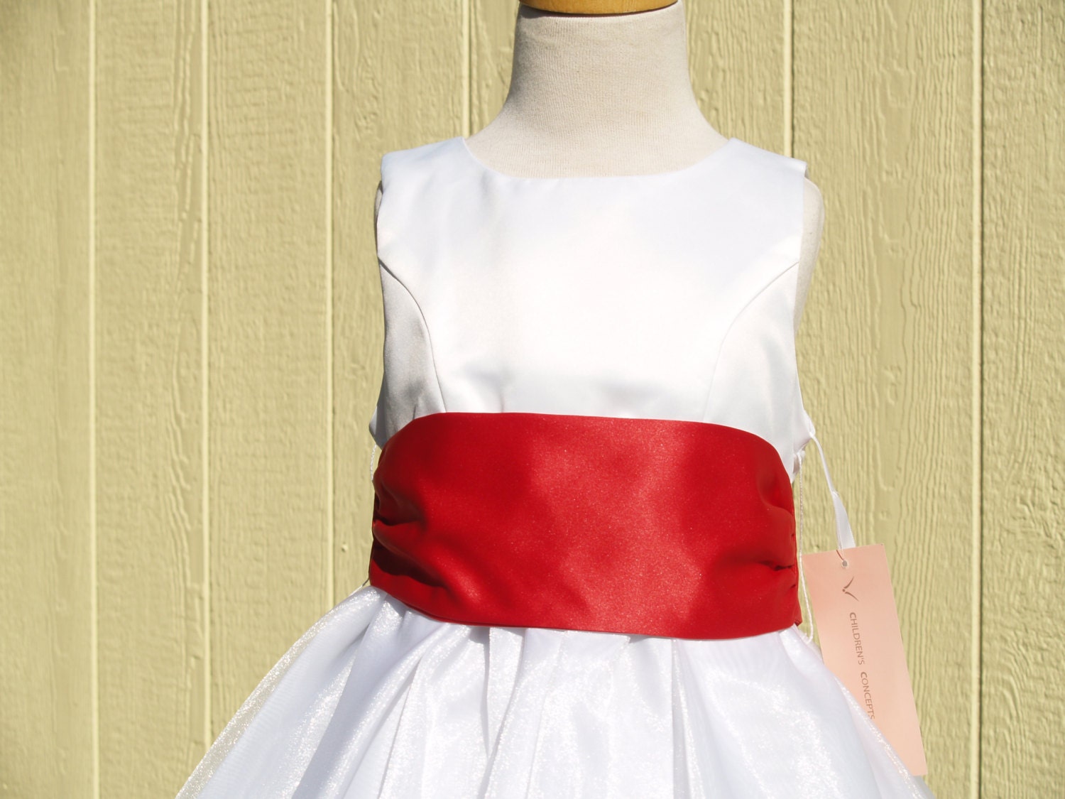 White Satin and Organza Sleeveless Dress, Red Sash,Sizes 3/4, Flower Girls, Valentines Wedding, Red Wedding, Pageant, Birthday Party White Satin and Organza Sleeveless Dress, Red Sash,Sizes 3/4, Flower Girls, Valentines Wedding, Red Wedding, Pageant, Birthday Party