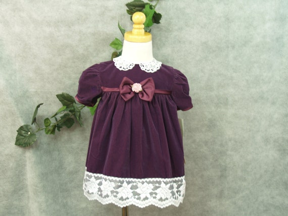 Vintage PURPLE velvet dress Size 24months with ma… - image 1