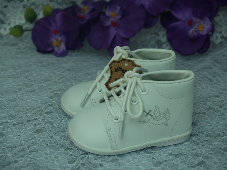 Boy's Vintage Leather Shoes, High Top Leather Christening Baptism Shoes, Holy Spirit Dove & Cross, Ankle Boots, Baby Boy White Shoes, Retro image 2