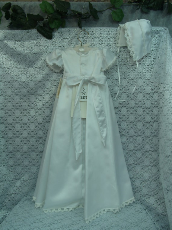 White Satin Baptismal Gown, Size 18M, VENICE Lace… - image 5