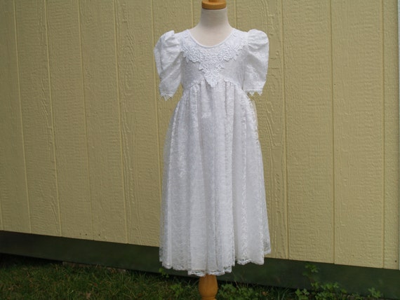 White Dress T-Length Flower Girl US Size 6 White Lace,Venice Lace Christening DRESS,Blessing Day Wear, Flower Girl, Empire Waist, Retro Look