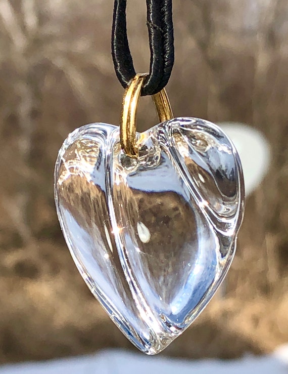 Baccarat crystal heart pendant deals
