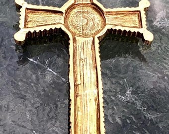 MMA 1982 Rare Replicas Pectoral Byzantium Cross Pendant Gold