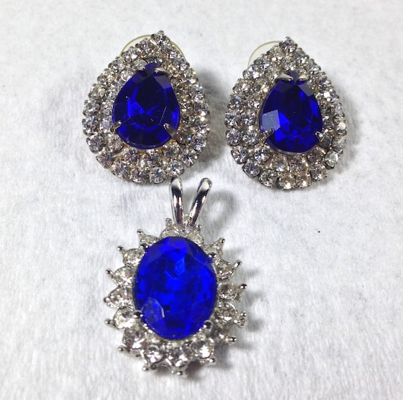 Vintage Juliana Vivid Sapphire Blue Teardrop Earr… - image 4