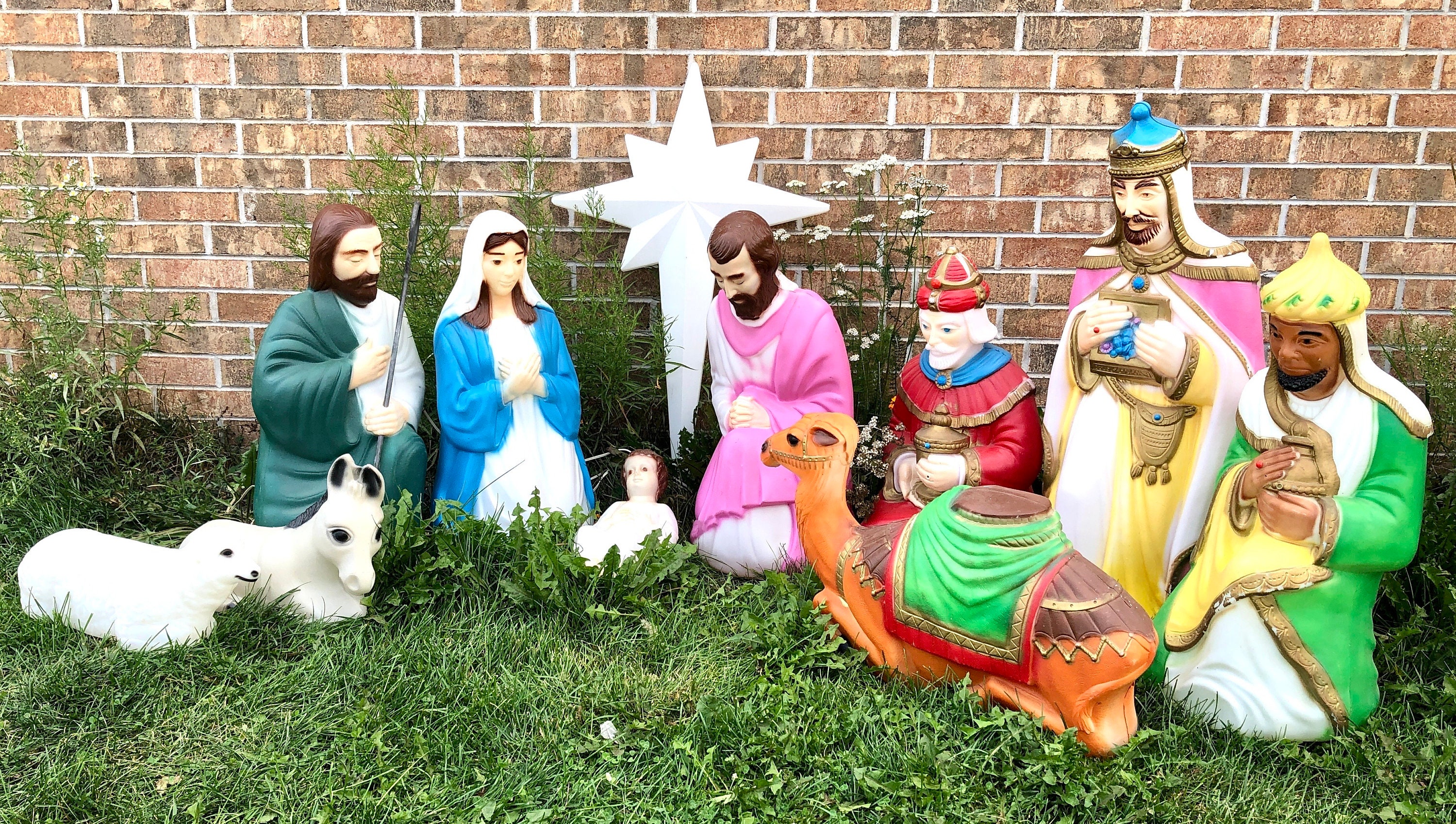 Plastic Outdoor Nativity Sets