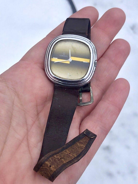 Vtg CONSUL 1970s Windup Watch- 2219 Swiss Made 5303-22 RARE 