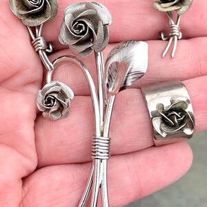 VTG Lewis Segal CA Silver Tone Rose Textured Brooch, Clip Earrings, And Ring Set