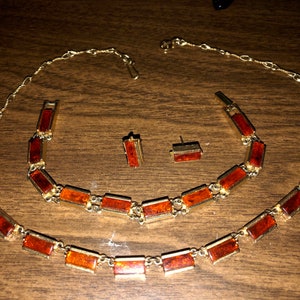 Vintage Art Deco Emmons Halsband, Armband och Örhängen i Sköldpaddsskal med Lucitstång