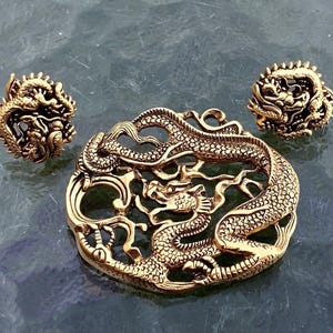 Vintage MMA Dragon Metropolitan Museum Of Art 22k GP Brooch & Earrings Set RARE