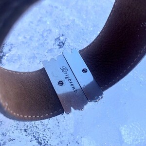 Brighton JF4480 Neptunes Rings breites modernistisches Lederarmband Einzelverkauf USD88 Bild 3