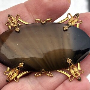 Vintage West Germany Bernstein Porphyr Glas Gold Filigree Brosche Pin