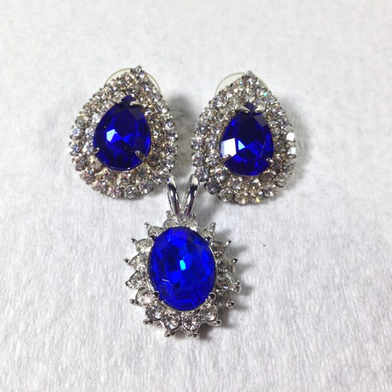 Vintage Juliana Vivid Sapphire Blue Teardrop Earr… - image 6
