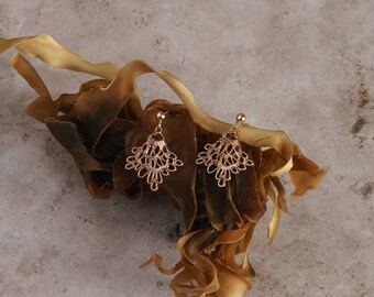 Seaweed Ribbon Earrings