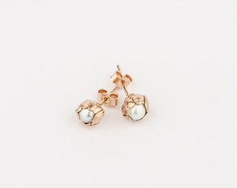 Waterlily Pearl Earrings