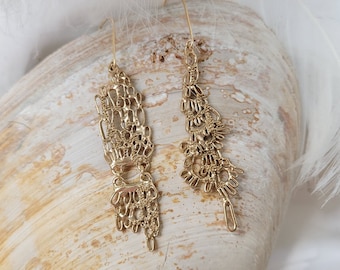 Seaweed Ribbon Earrings