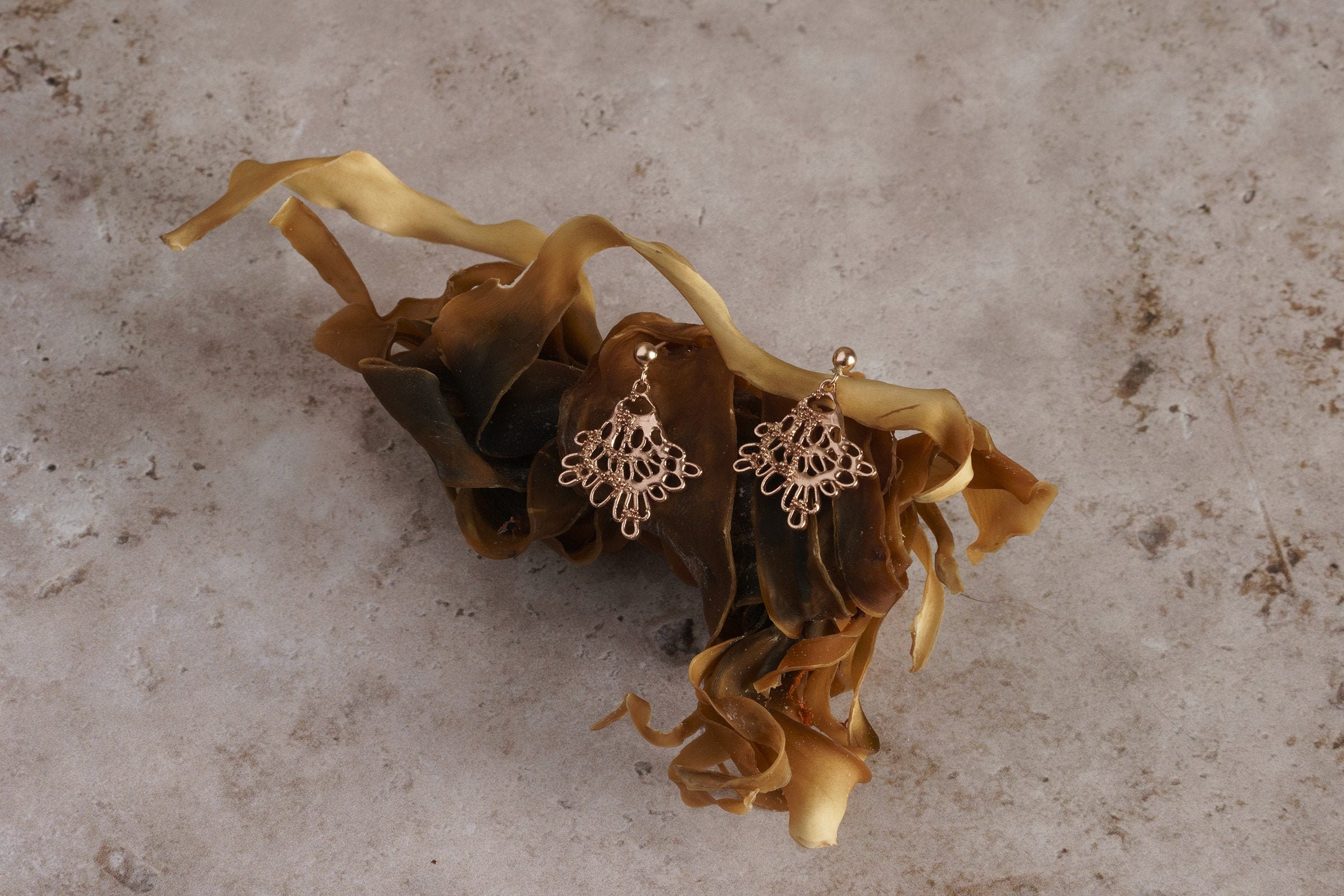 Seaweed Ribbon Earrings